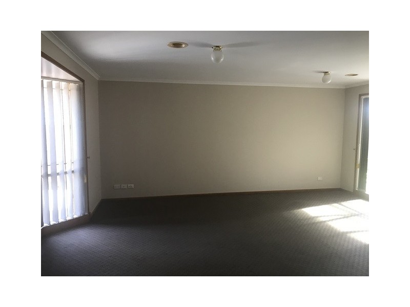 20 Ferncroft Court, Berwick VIC 3806