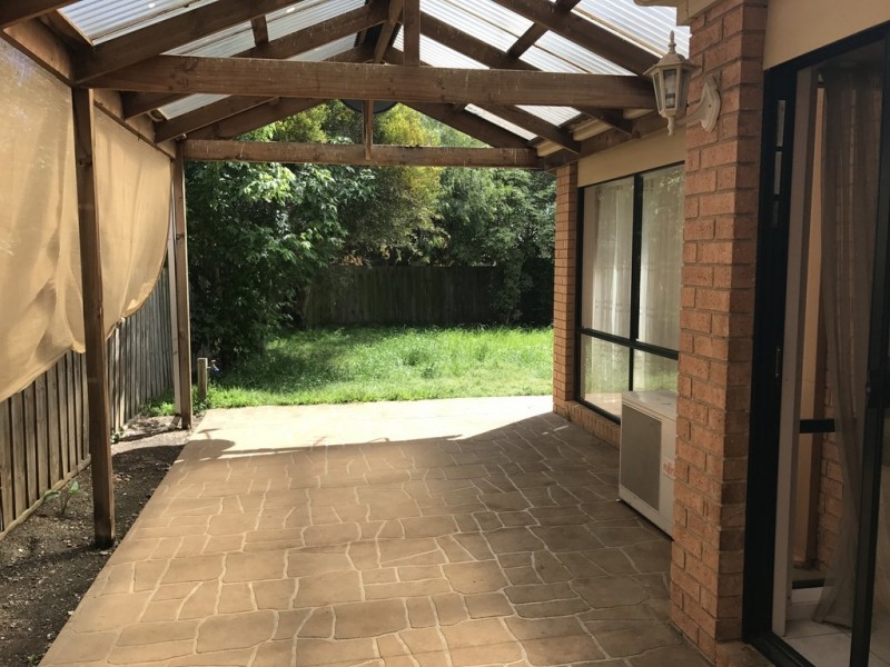 30 Central Parkway, Cranbourne West VIC 3977