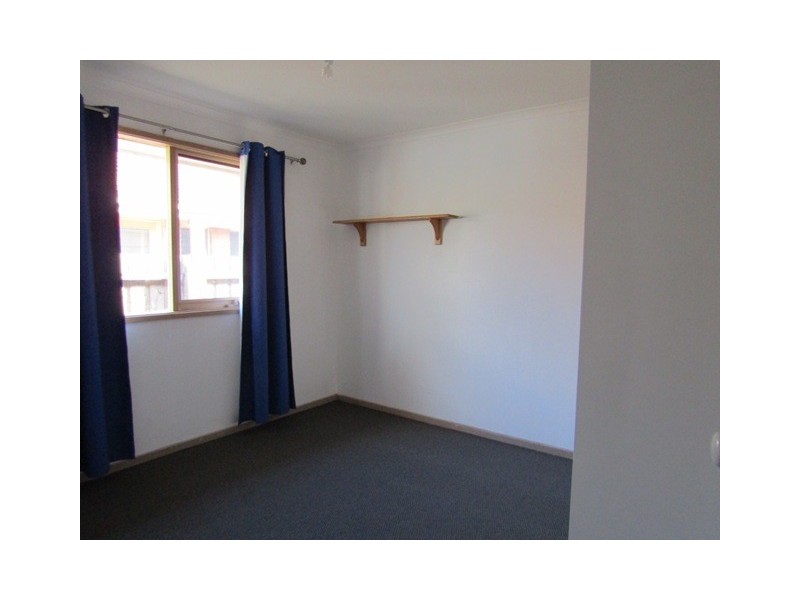 35 Insignia Crescent, Berwick VIC 3806