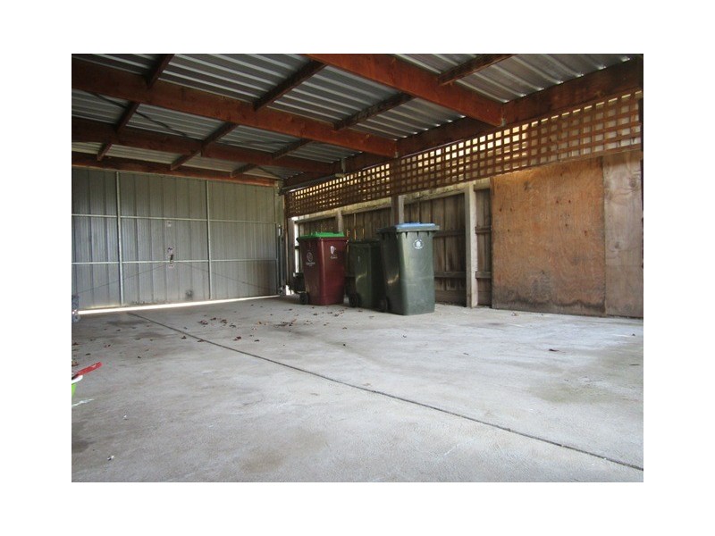 35 Insignia Crescent, Berwick VIC 3806