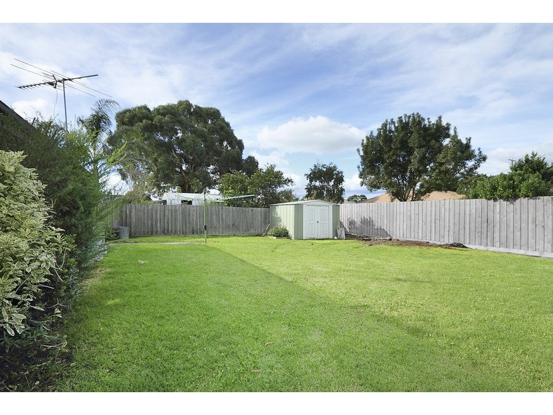 6 Eleanor Court, Pakenham VIC 3810