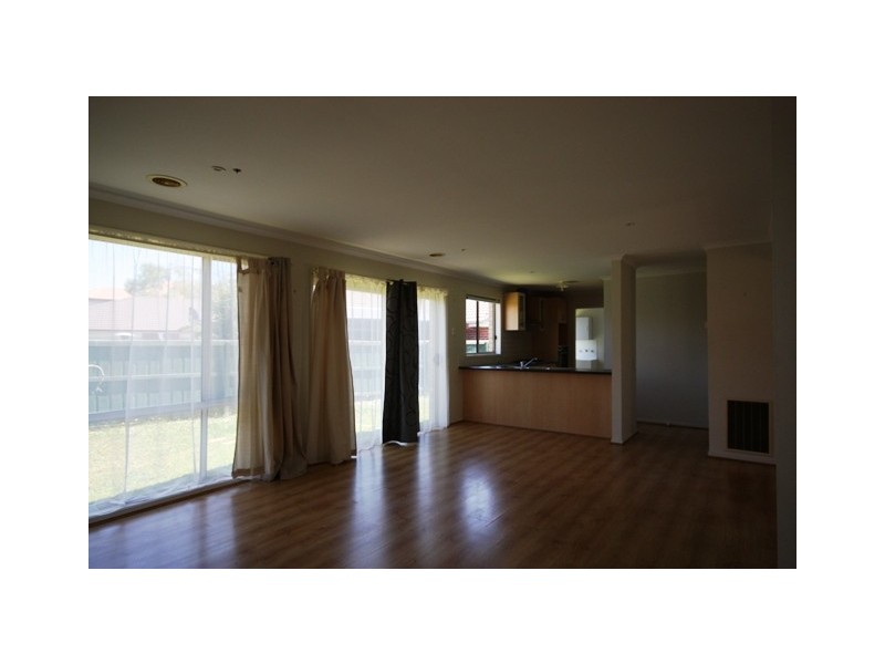 74 Harrington Drive, Narre Warren South VIC 3805