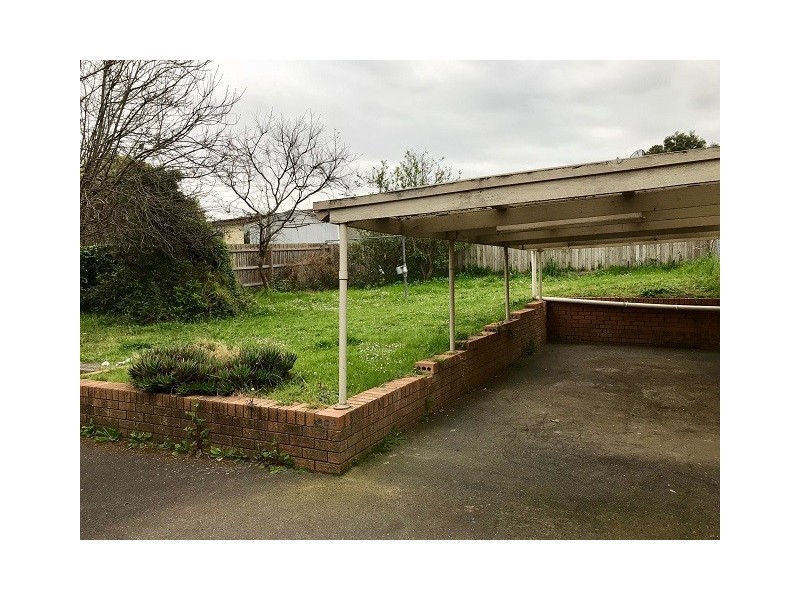 34 Saxonwood Drive, Narre Warren VIC 3805