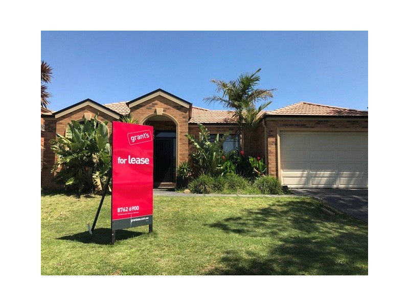 21 Clocktower Court, Berwick VIC 3806