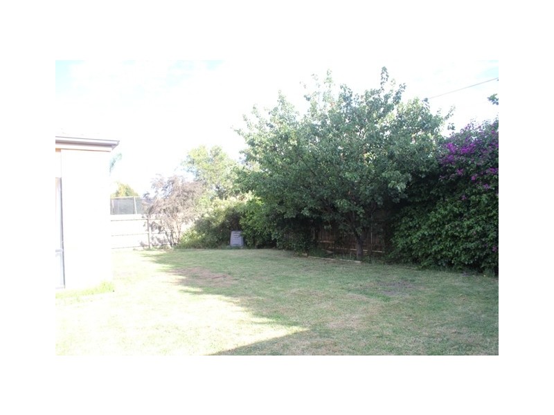 21 Clocktower Court, Berwick VIC 3806