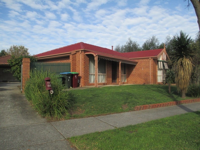 84 Strathaird Drive, Narre Warren South VIC 3805