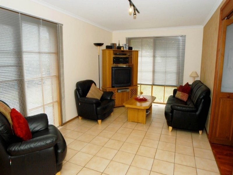 46 Thomas Mitchell Drive, Endeavour Hills VIC 3802