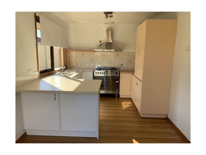 13 Garryowen Crescent, Narre Warren VIC 3805