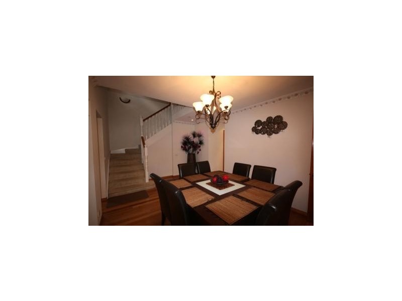 2 Chain Court, Narre Warren South VIC 3805