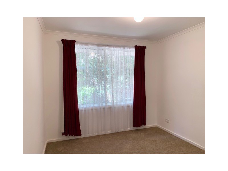 11 Sanctuary Rise, Narre Warren VIC 3805
