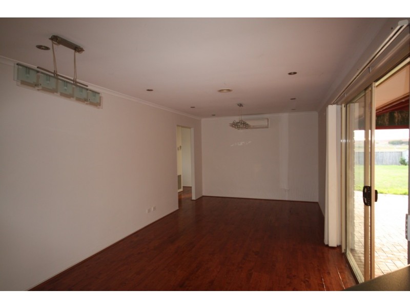 49 Kingston Avenue, Narre Warren South VIC 3805