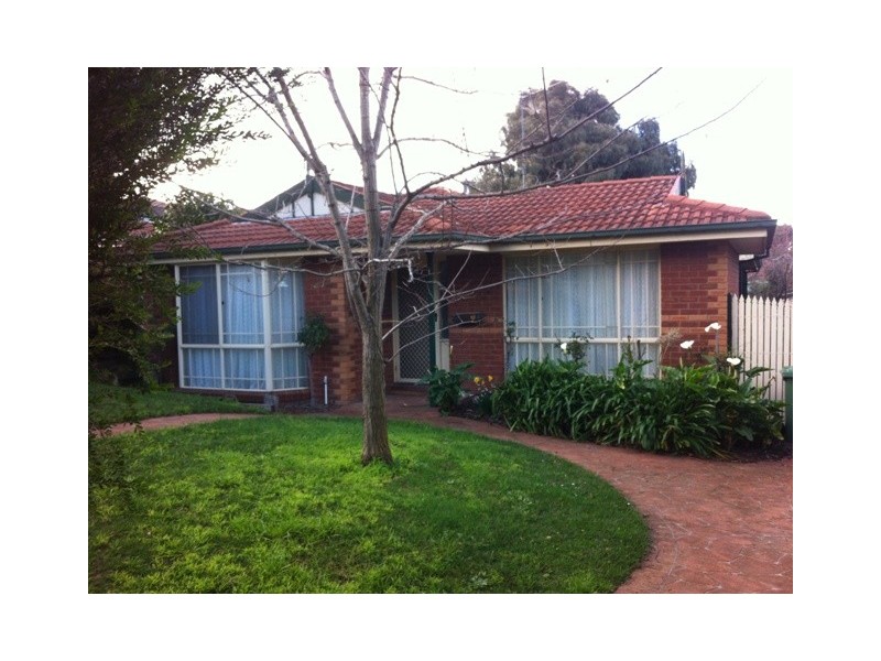 6 Aberdeen Heights, Pakenham VIC 3810