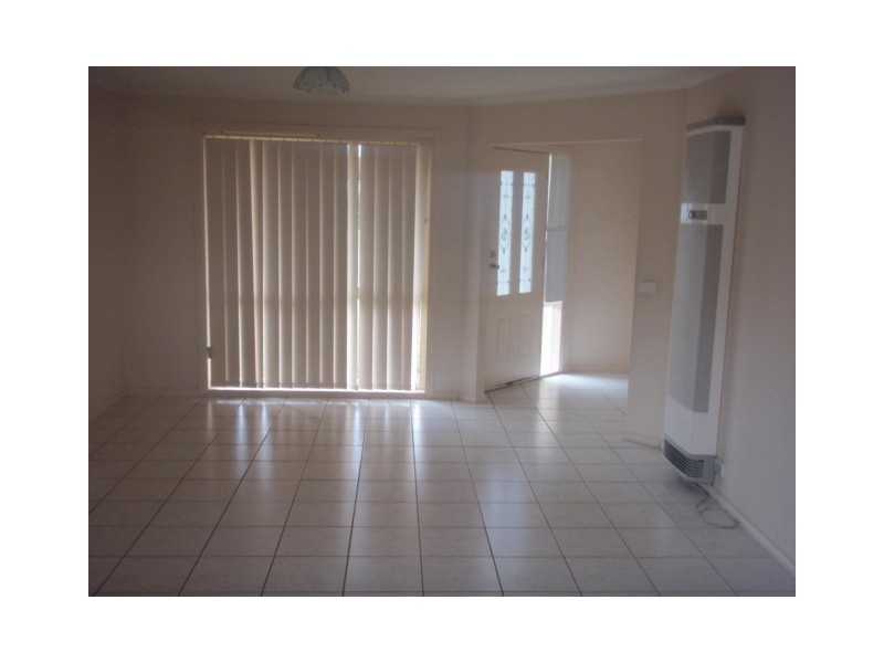 19 Bellevue Drive, Berwick VIC 3806