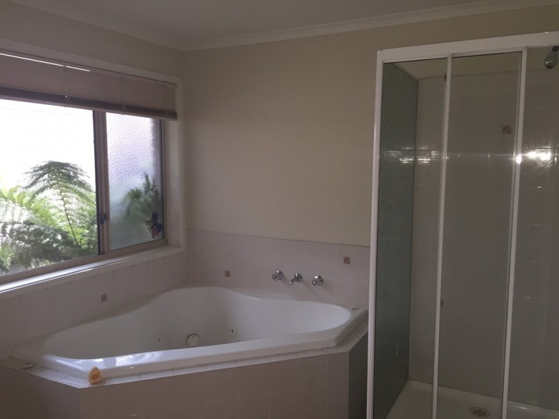 12 Flamingo Court, Narre Warren South VIC 3805