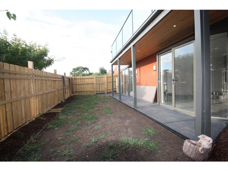 17a Barondi Ave, Narre Warren VIC 3805