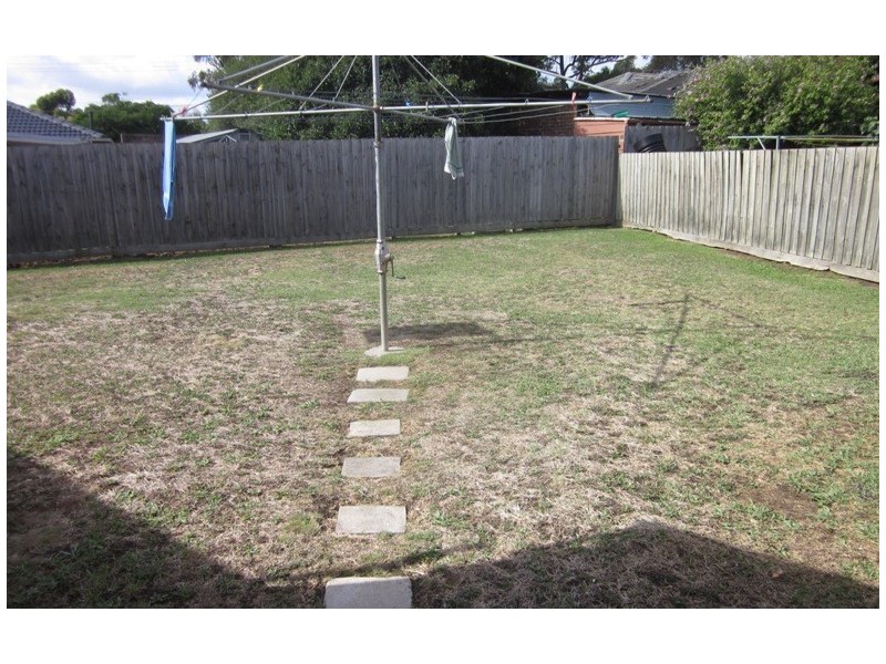 1 Pin Oak Court, Narre Warren VIC 3805