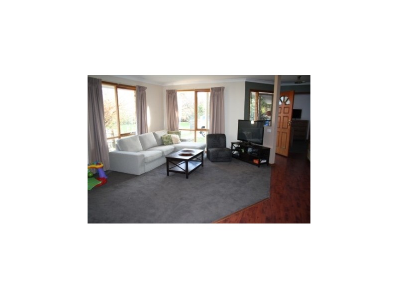 14 Francine Court, Narre Warren VIC 3805