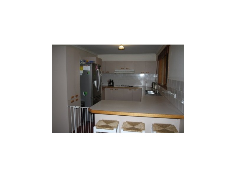 14 Francine Court, Narre Warren VIC 3805