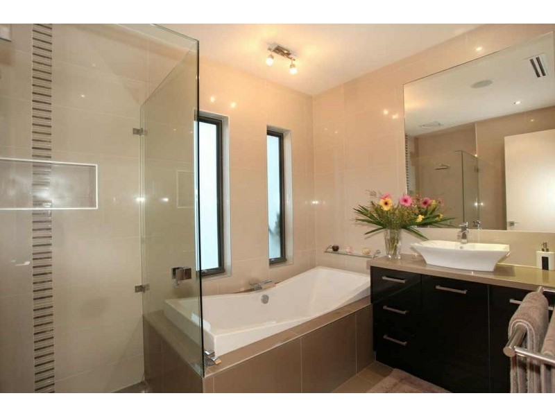 45 Bayard Drive, Pakenham Upper VIC 3810