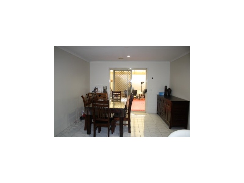 15 Glenisla Way, Berwick VIC 3806