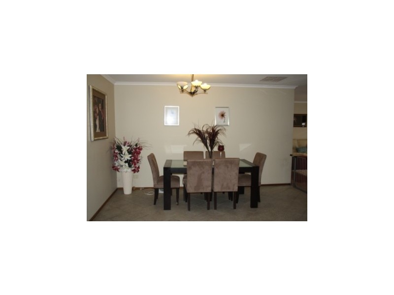 357 Princes Highway, Narre Warren VIC 3805