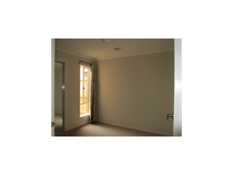 23 Celsius Drive, Cranbourne North VIC 3977