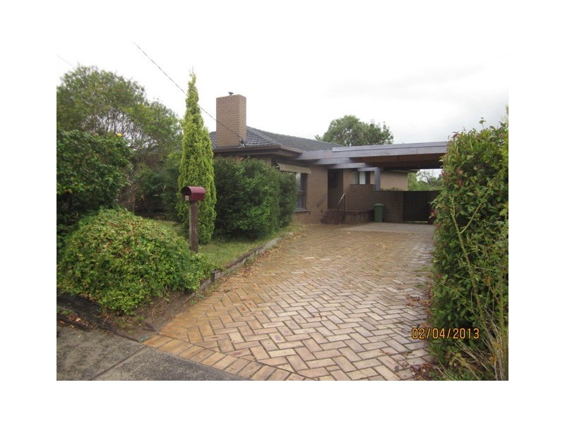 8 Hillbrick Court, Narre Warren VIC 3805