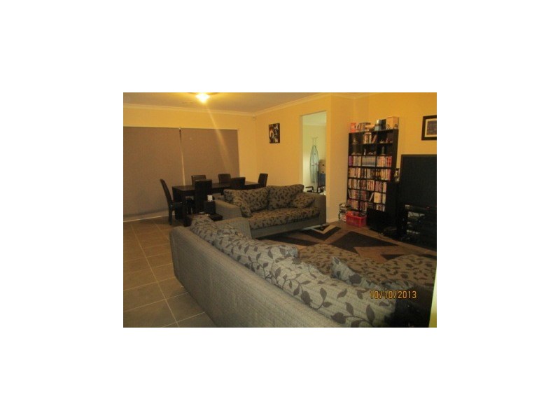 67 Melington Drive, Lyndhurst VIC 3975