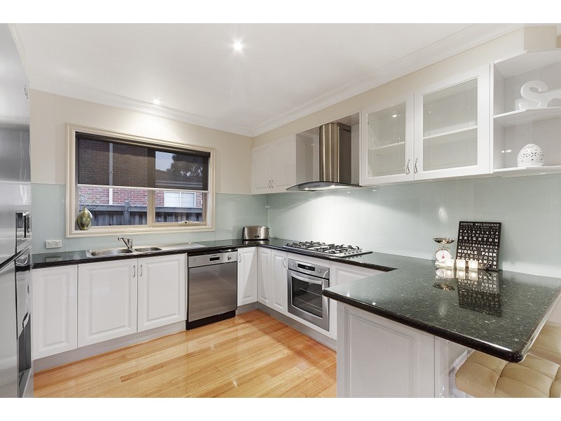 5 Findon Way, Berwick VIC 3806