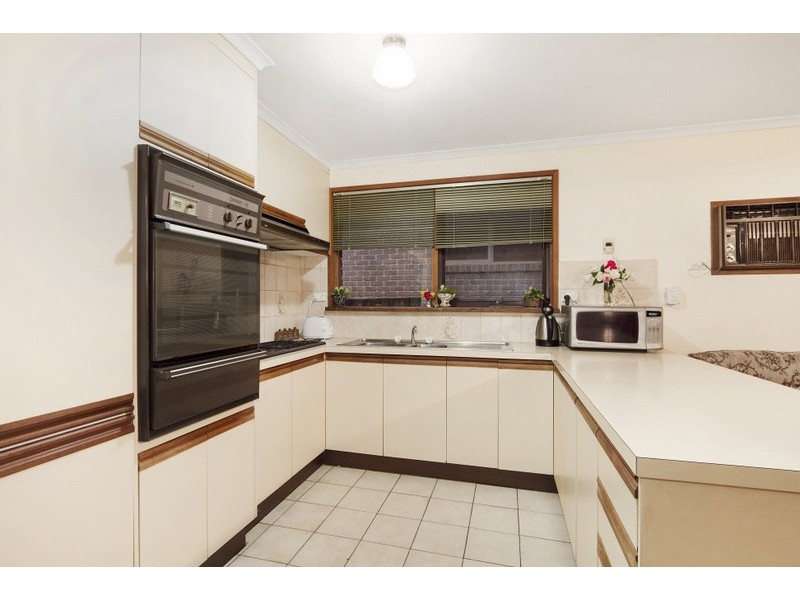 50 Lodge Crescent, Berwick VIC 3806