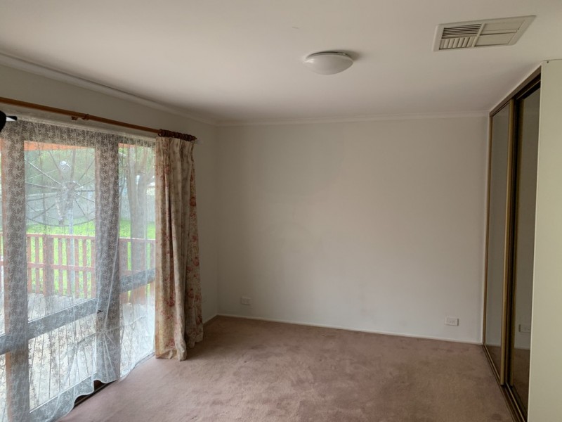 69 Prospect Hill Rd, Narre Warren VIC 3805