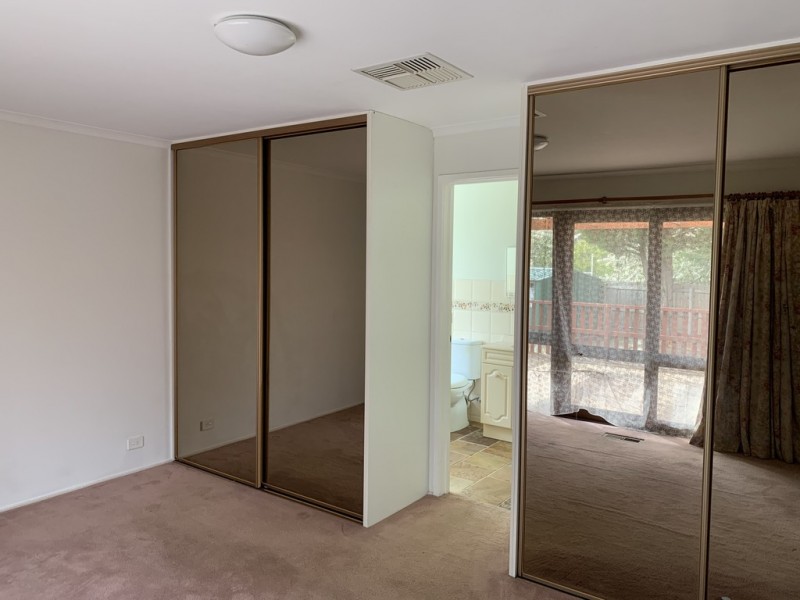 69 Prospect Hill Rd, Narre Warren VIC 3805