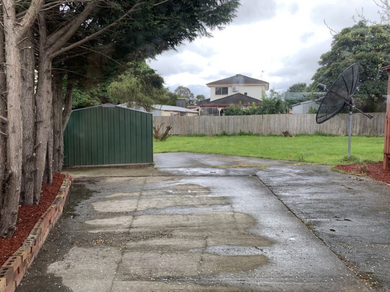 69 Prospect Hill Rd, Narre Warren VIC 3805