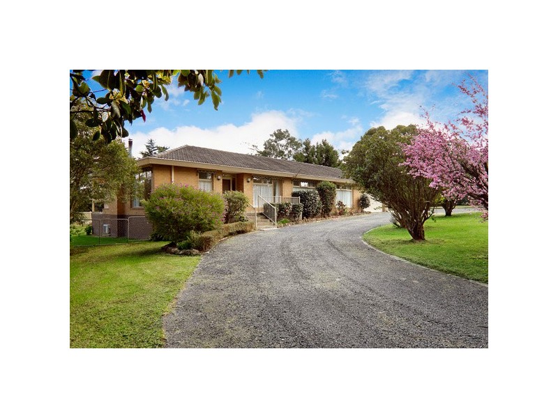 7 Legerwood Road, Narre Warren North VIC 3804