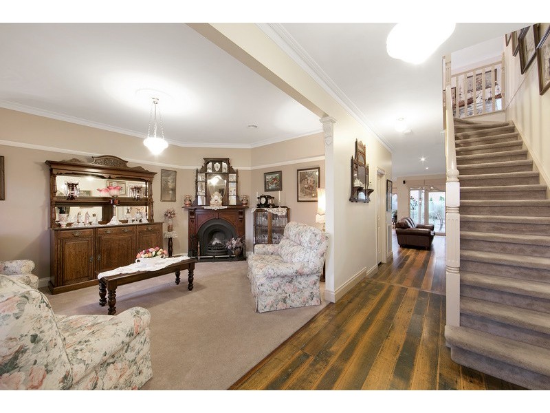 2 Brodie Mews, Beaconsfield VIC 3807