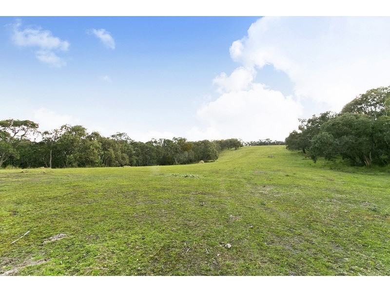 150 Old Menzies Creek Road, Belgrave South VIC 3160