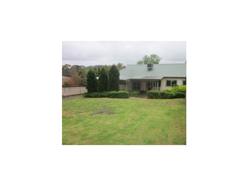 35 Bailey Road, Narre Warren North VIC 3804