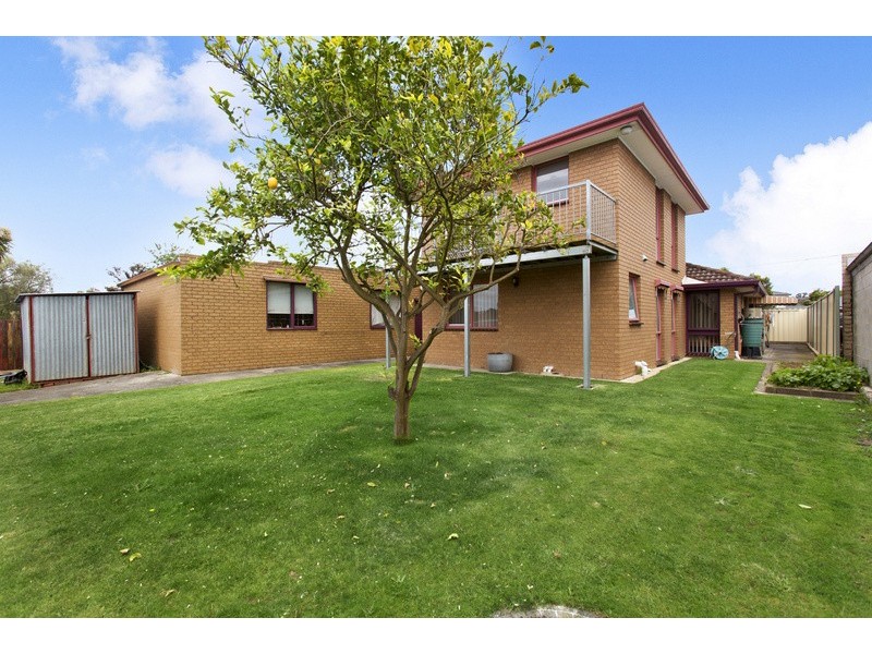 116 Somerset Drive, Dandenong North VIC 3175