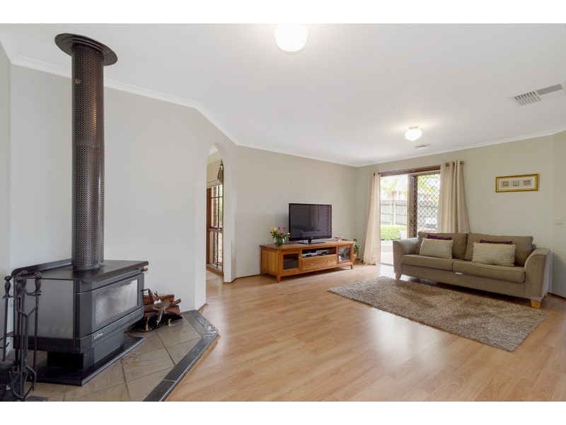 18 Culcairn Court, Narre Warren South VIC 3805
