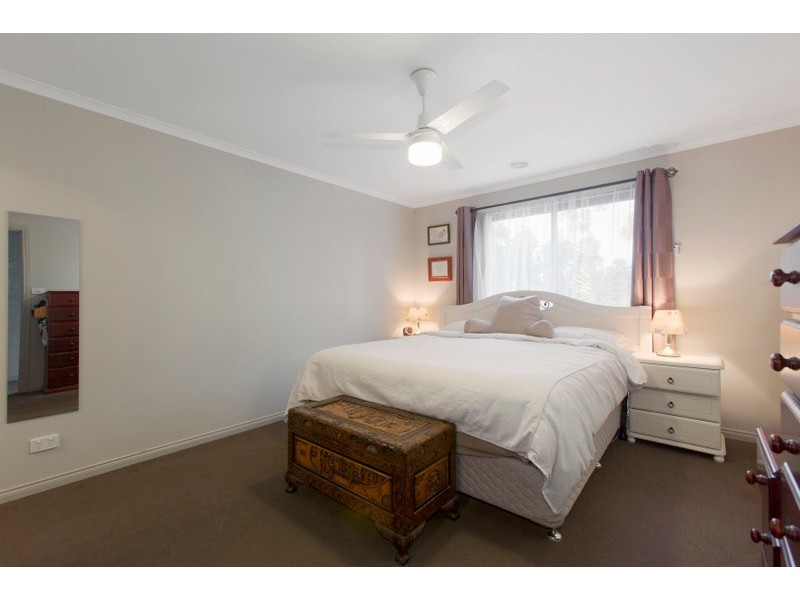 14 The Esplanade, Narre Warren South VIC 3805