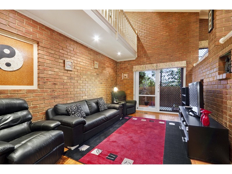 19 Balfour Court, Berwick VIC 3806