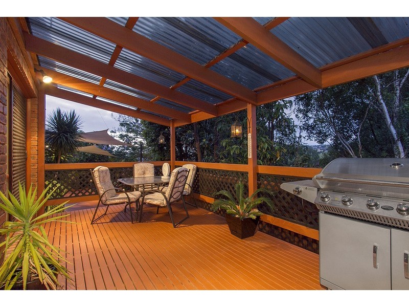 19 Balfour Court, Berwick VIC 3806