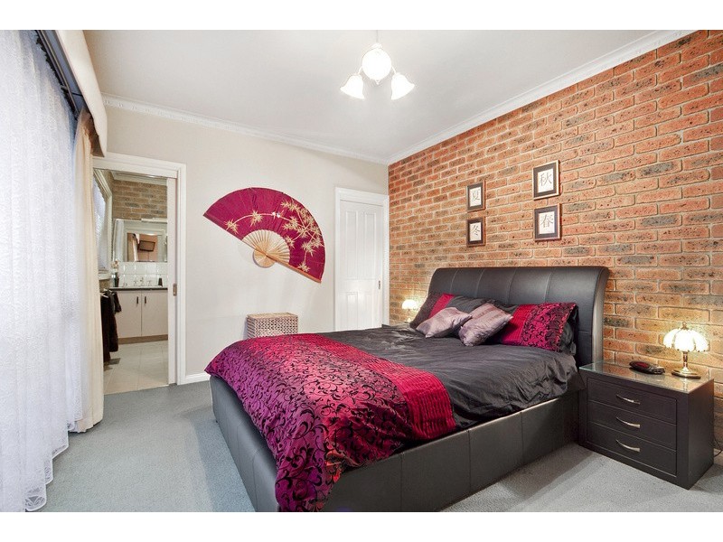 19 Balfour Court, Berwick VIC 3806