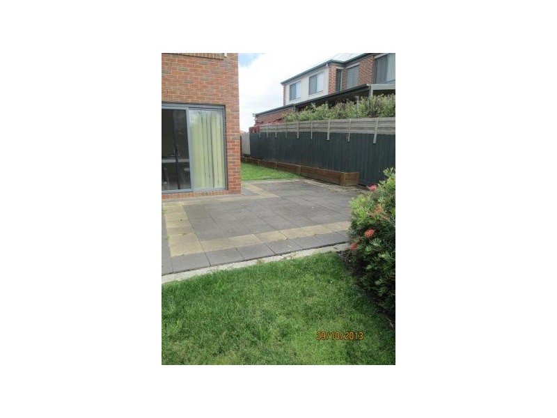 44 Domain Drive, Berwick VIC 3806