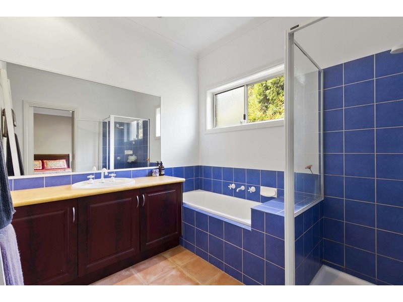 3/10 Royston Avenue, Berwick VIC 3806