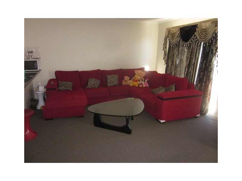 16 Pengana Way, Cranbourne West VIC 3977