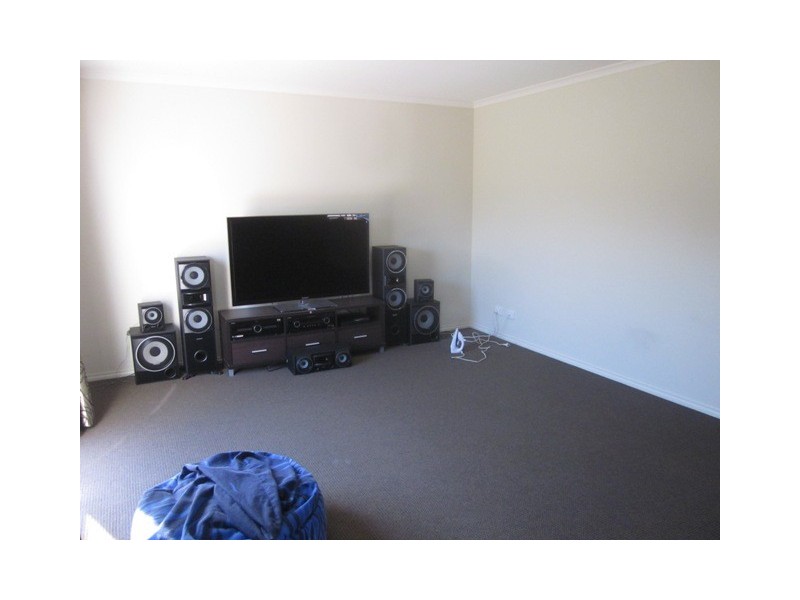 16 Pengana Way, Cranbourne West VIC 3977