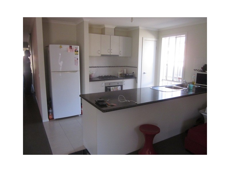 16 Pengana Way, Cranbourne West VIC 3977