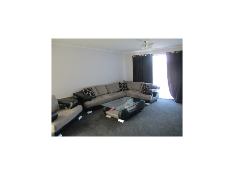 20 Norman Place, Narre Warren VIC 3805
