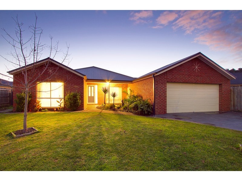 25 Beaconhill Drive, Beaconsfield VIC 3807
